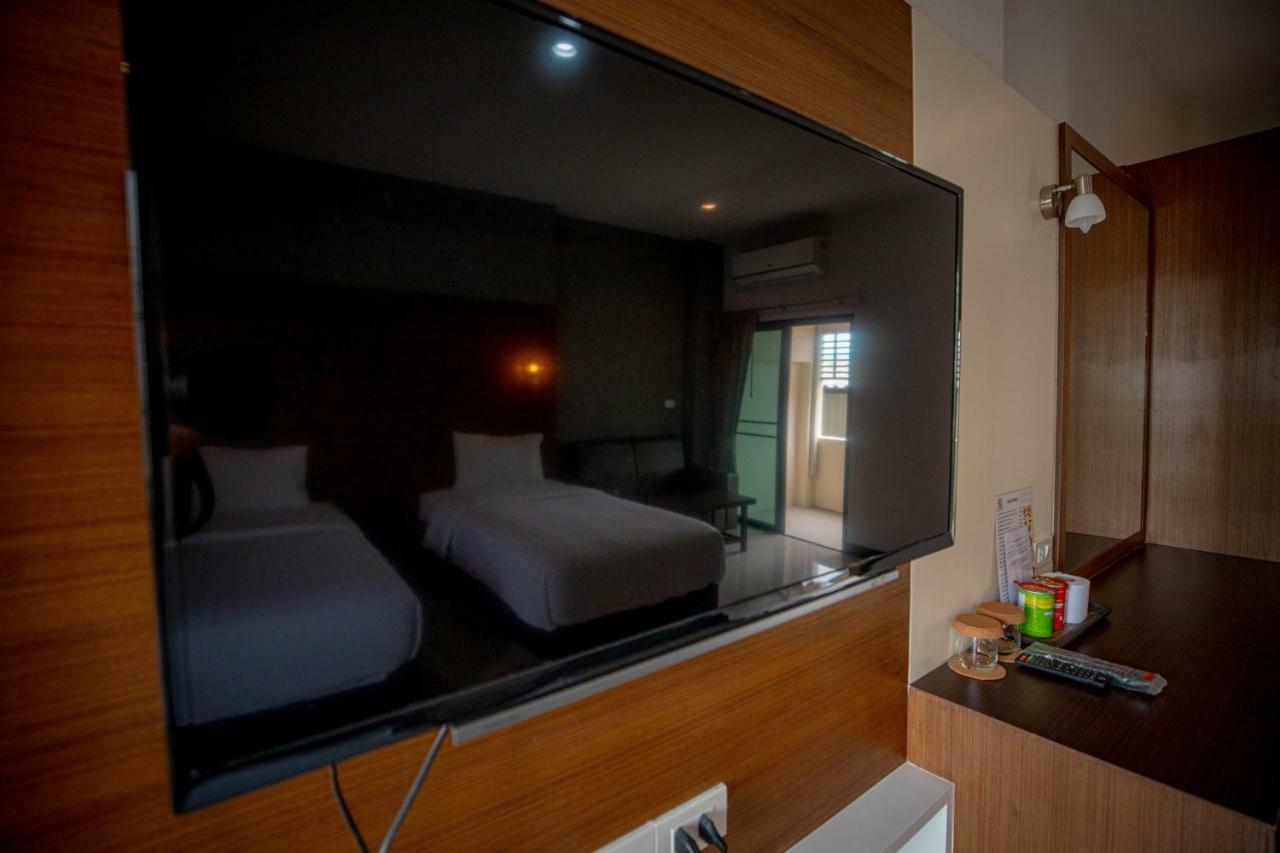 Smart Hotel Ban Lam Luk Ka Esterno foto